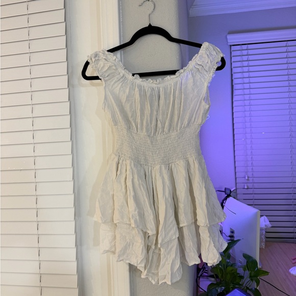 Princess Polly the love galore romper size 4 or 0 - Picture 6 of 6